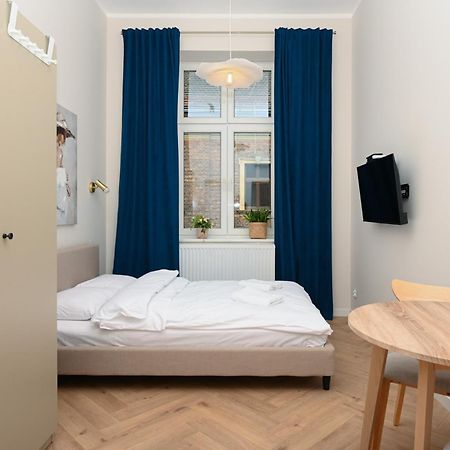 Rentplanet - Studio Plac Matejki Krakow Exterior photo